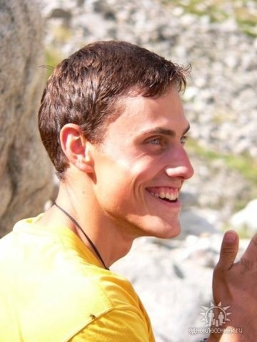 Чемпионат по скалолазанию памяти Гурякова. Изменен регламент соревнований. (Альпинизм)