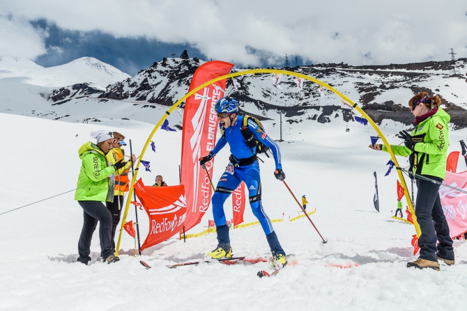 Торжественное открытие IX-го международного Фестиваля экстремальных видов спорта Red Fox Elbrus Race 2017 состоялось! (Альпинизм, скайраннинг, вертикальный км, скоростное восхождение, эльбрус, ски-тур, забег на снегоступах, Red Fox TSL Challenge, Vertical Kilometer®, SkyMarathon® - Mt Elbrus)