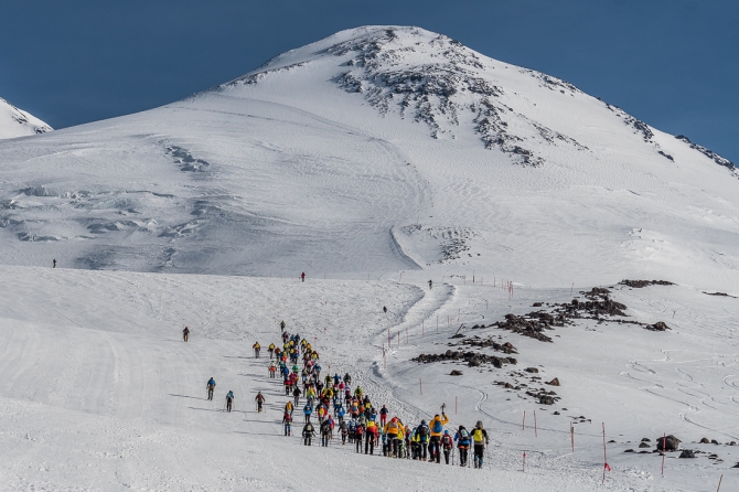 Red Fox Elbrus Race 2017: Вчерашний забег на Эльбрус - космос (Альпинизм, скайраннинг, вертикальный км, скоростное восхождение, ски-тур, забег на снегоступах, Red Fox TSL Challenge, Vertical Kilometer®, SkyMarathon® - Mt Elbrus)