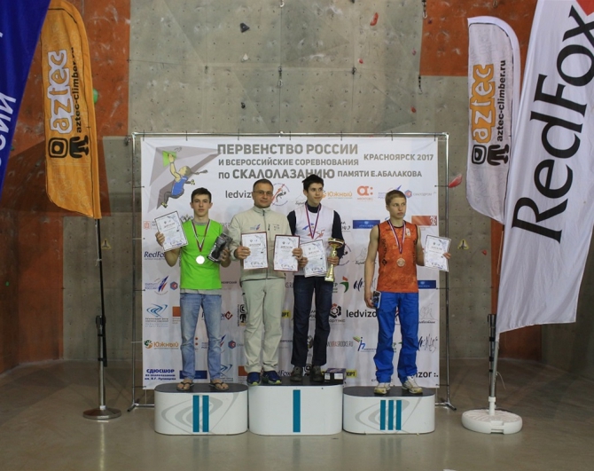 Первенство России и ВЮС «Памяти Е. Абалакова» в Красноярске: итоги (Скалолазание, скалолазание, всероссийские юношеские соревнования, боулдеринг, скорость, трудность, елена красовская, юлия пантелеева, семен овчинников)