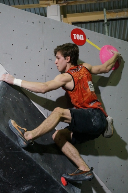 Первенство России и ВЮС «Памяти Е. Абалакова» в Красноярске: итоги (Скалолазание, скалолазание, всероссийские юношеские соревнования, боулдеринг, скорость, трудность, елена красовская, юлия пантелеева, семен овчинников)