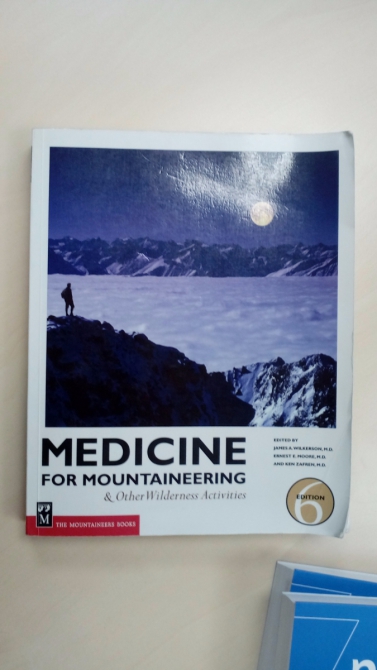 Книга Medicine for Mountaineering &amp; Other Wilderness Activities, 6th Edition