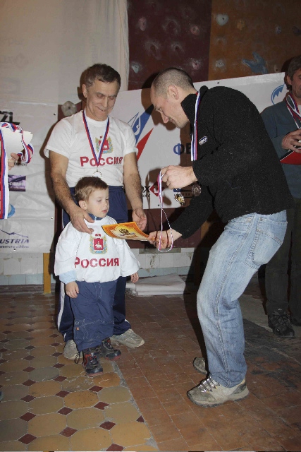 Завершился Фестиваль ветеранов скалолазания и альпинизма России “Зимний Кисловодск- 2009” (Скалолазание, ветераны, скалолазание, зимний фестиваль, федерация скалолазания россии)