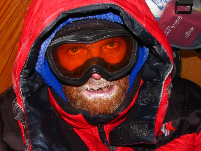 Фильм "2008. Цена Победы" (Альпинизм, пик победы, тянь-шань, хан-тенгри)