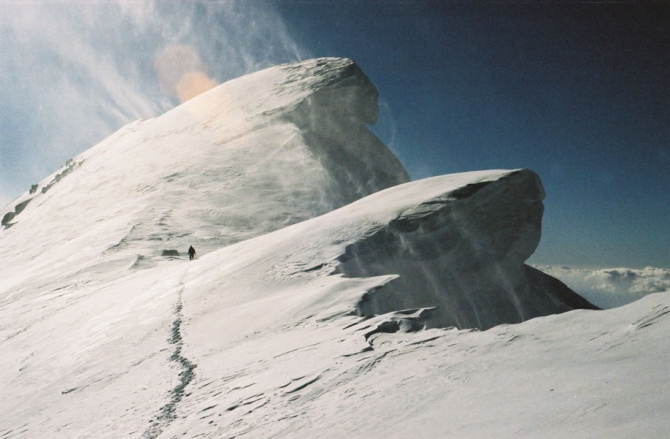 Фильм "2008. Цена Победы" (Альпинизм, пик победы, тянь-шань, хан-тенгри)
