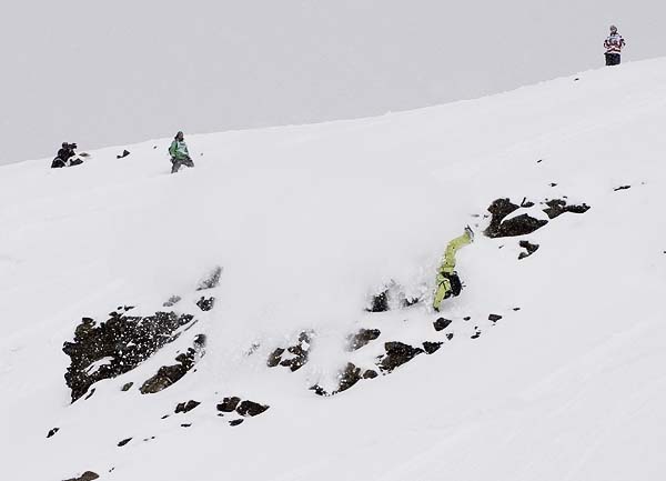 Dombai Open — целину взорвали! (Бэккантри/Фрирайд, сноуборд, dombai open 09, фрирайд, домбай, горные лыжи, горы)