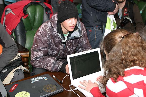 Dombai Open — целину взорвали! (Бэккантри/Фрирайд, сноуборд, dombai open 09, фрирайд, домбай, горные лыжи, горы)