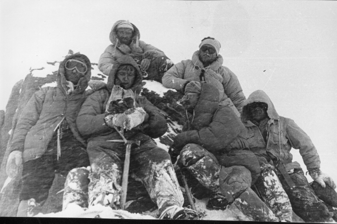 К 50-летию экспедиции МВТУ-МГУ под руководством И.Ерохина на пик Победы. Часть2. Воспоминания: Божуков В.М. (Альпинизм)