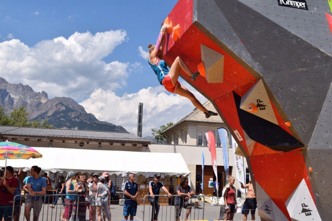      :  (, , , ,   , ,  ,  ,   ,  )