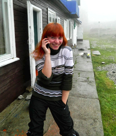 28- ,        ,  . ()