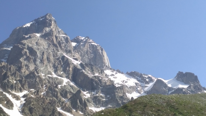 1Б с видом на Ушбу (Альпинизм, альпинизм, безопасность в горах, восхождения)