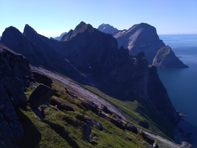 Лофотенские острова, Breiflogtinden, &quot;Арктическая одиссея&quot; (6A, 7a(fr), A3, 950м, первопроход, Альпинизм, альпинизм, норвегия)
