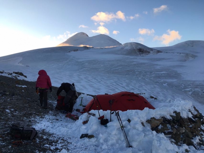 На Казбек вне сезона (Альпинизм)