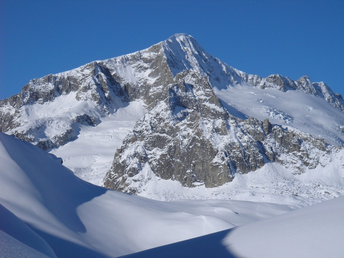 НАЧАЛЬНЫЙ КУРС АЛЬПИНИЗМА BLAUEIS 6 - 10 Июня (dav club russland, швейцария, фурка, мюнхен)