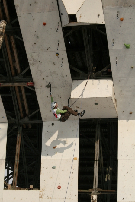 Новости Moscow Ice Climb. Март 2009. (Ледолазание/drytoolling, деньгин, бадалян, люлюкин, чемпионат россии, киров 2009, москва, ледолазание, альпинизм)