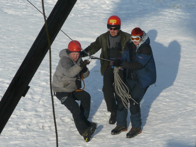 Фотки с Чемпионата России по ледолазанию в Кирове - 2009 г. (Ледолазание/drytoolling, ледолазание, фото, кировы, чемпионат россии, соревнования)