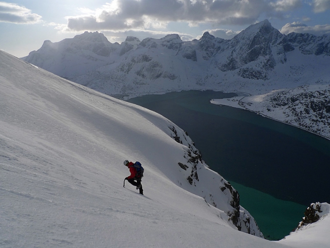 Норвегия. Лед. Фото путешествие от Марко Презеля. (Альпинизм, марко презель, ледолазание)