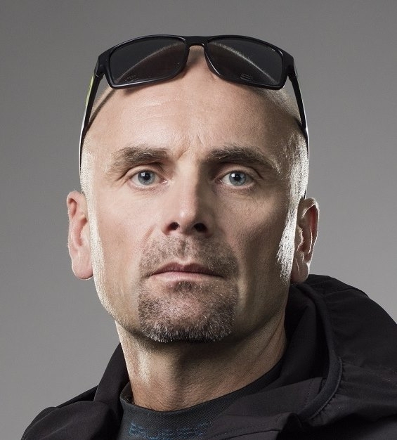      2.  11  13  2018 . (,  , , , , )