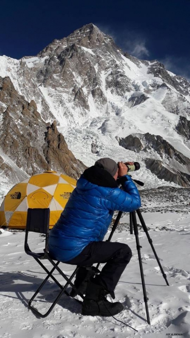   2:   2      (,  , , , , , )