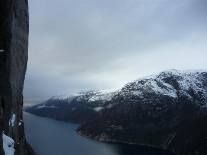 Первопроход на массиве Kjerag, Норвегия (Альпинизм, чемпионат россии, иванов, лончинский, шамало, къерак, чибиток, дождев, варваркин, krukonogi.com)