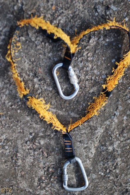 Прыжок внутрь (BASE, прыжки с верёвкой, прыжки с веревкой, rapt, realadventure, рапт, rope-jumping, ropejumping, rope jumping)