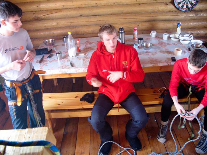 Красноярский клуб альпинистов. Новая организация для решения насущных вопросов. (Бэккантри/Фрирайд, альпинизм, столбы, горы, кка, клубы, гунько, скалолазание)