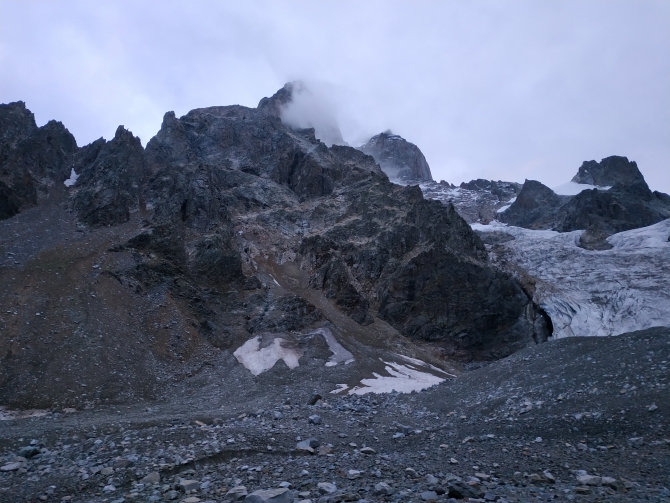IMG_20180923_064723 Ушба. Траверс. (Альпинизм, Trekking-Experts, Ushba, Georgia, #alexandrmoroz, kmga, https://www.facebook.com/mister.alp)