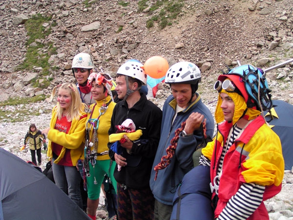 Нас посвящали :, Альпинизм, сокол, норильск, ала-арча, рацек)