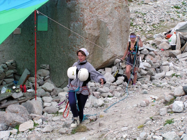 Нас посвящали :, Альпинизм, сокол, норильск, ала-арча, рацек)