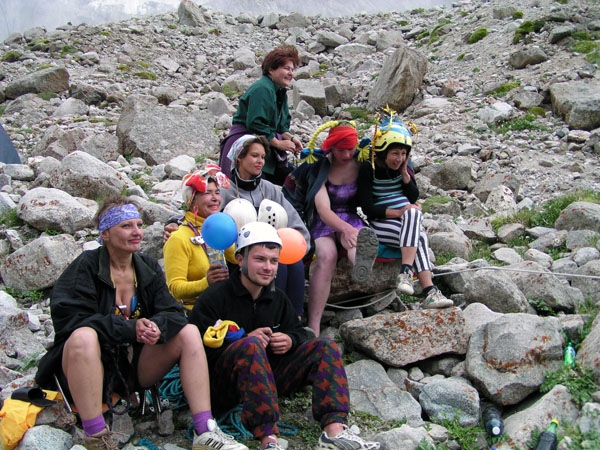 Нас посвящали :, Альпинизм, сокол, норильск, ала-арча, рацек)