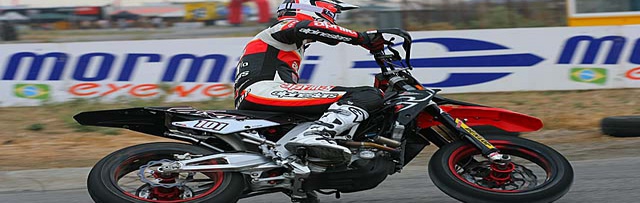 SuperMoto трансляция сегодня...из Англии (мото, спорт, мотокросс, соревнования, видео)