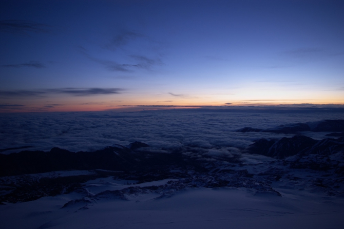 Эльбрус с севера - май 2009 (Путешествия, горы, кавказ, приэльбрусье, джилысу, фото)