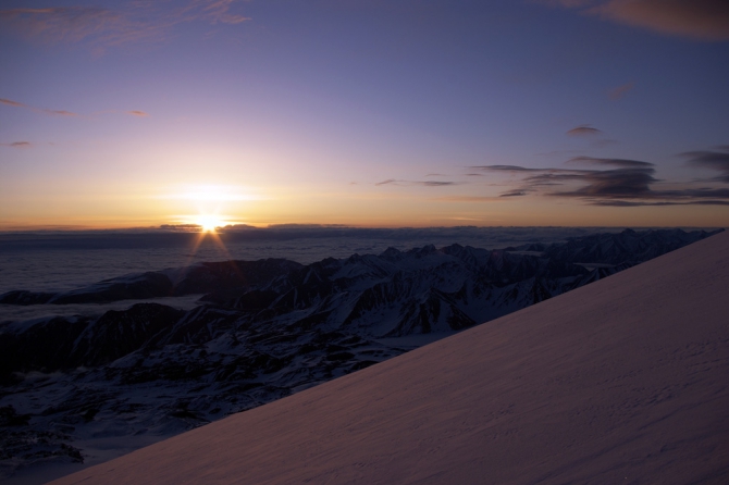 Эльбрус с севера - май 2009 (Путешествия, горы, кавказ, приэльбрусье, джилысу, фото)