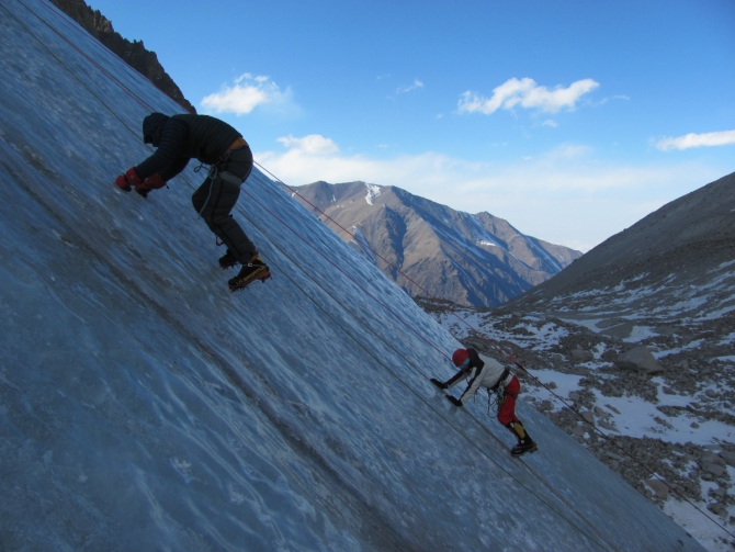 IMG_5757 Ледовый праздник Арчи (Альпинизм, ала-арча, школа альпинизма дмитрия павленко)