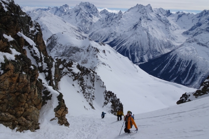 DSC01845 Наши февральские ски-туровские путешествия по Теберде и Домбаю (теберда, домбай, роман губанов, ски-тур.Алибек, джаловчат, Бу-Ульген)