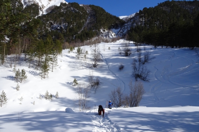 DSC01894 Наши февральские ски-туровские путешествия по Теберде и Домбаю (теберда, домбай, роман губанов, ски-тур.Алибек, джаловчат, Бу-Ульген)