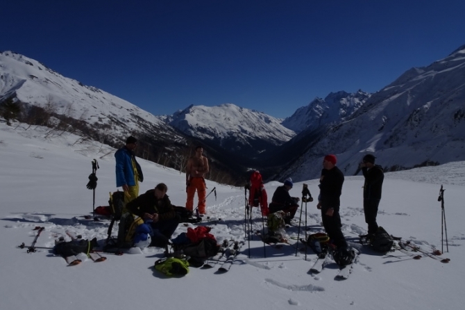DSC01941 Наши февральские ски-туровские путешествия по Теберде и Домбаю (теберда, домбай, роман губанов, ски-тур.Алибек, джаловчат, Бу-Ульген)