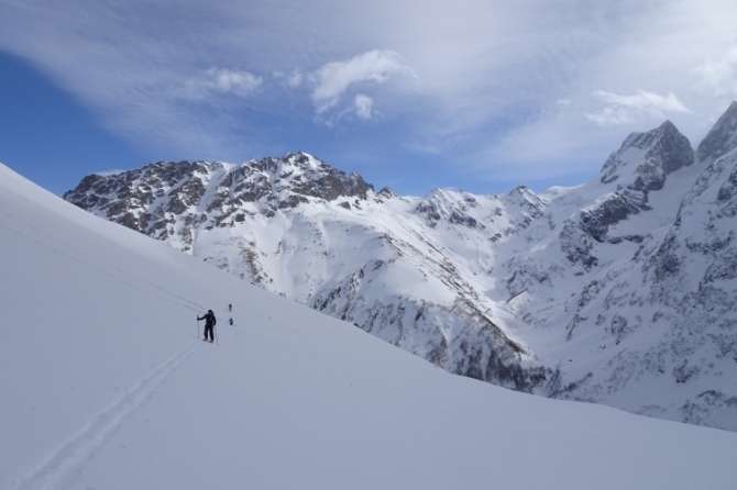 DSC02029 Наши февральские ски-туровские путешествия по Теберде и Домбаю (теберда, домбай, роман губанов, ски-тур.Алибек, джаловчат, Бу-Ульген)