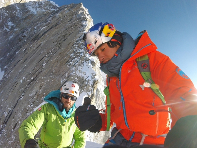 Австрийские альпинисты Давид Лама и Хансйорг Ауэр пропали без вести (Альпинизм, Джесс Роскелли)
