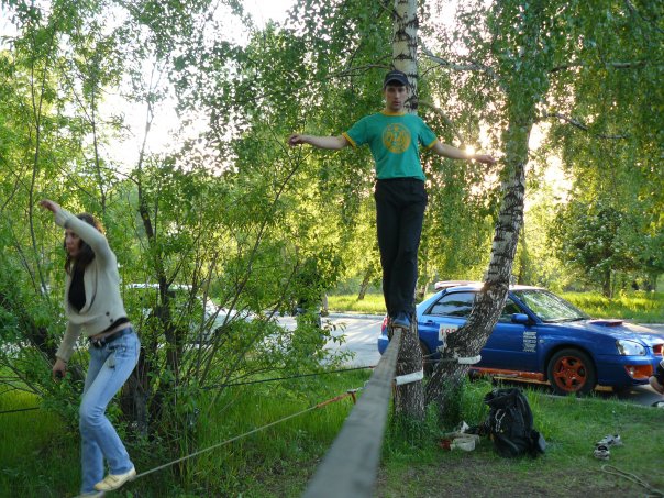 "Слэклайн ПАТИ" в воскресенье в Красноярске (вертикаль)