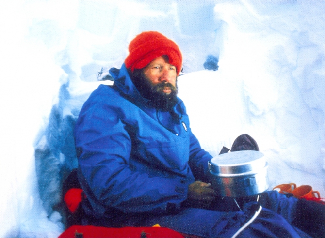 Самоспасение на Огре. Даг Скотт. (Альпинизм, каракорум, пакистан, крис бонингтон)