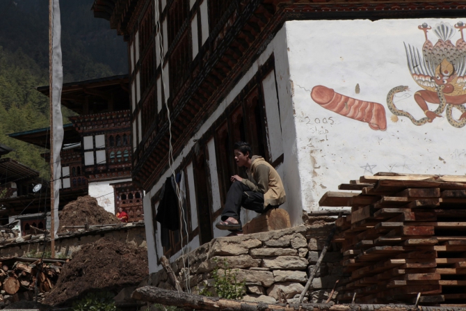 Фаллосы - обереги. Воскресный прикольчик. (бутан, третий полюс)