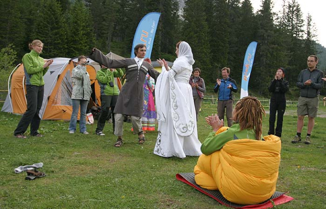 Dolomites Women – праздники, будни и хождение в тумане... (Альпинизм, доломиты, кант, ред фокс, женский альпинизм, лаваредо, red fox, salewa, фестиваль альпинизма, tre cime di lavaredo, dav club russland, цска им.демченко, салева)