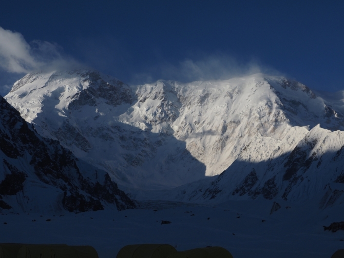   ! (,  ,  ,     , -, ,  )