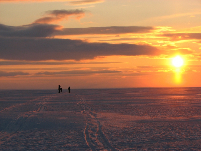 По морям и тундрам. Фотоальбом (лыжный туризм, турклуб маи, полярный урал, ямал, карское море)