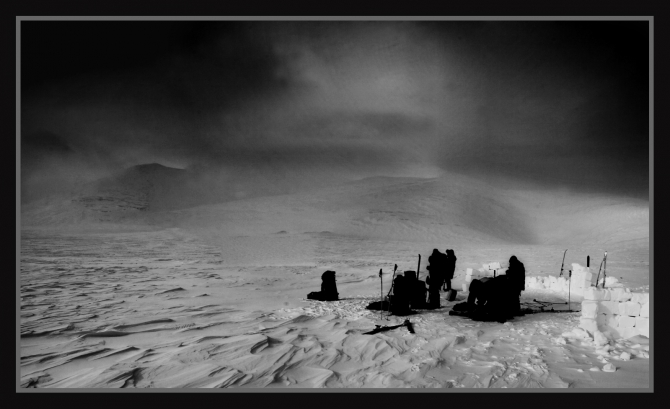 По морям и тундрам. Фотоальбом (лыжный туризм, турклуб маи, полярный урал, ямал, карское море)