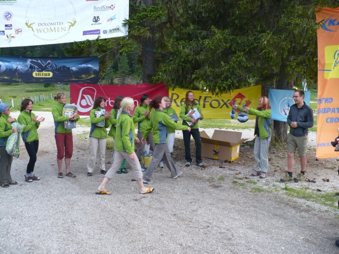 DOLOMITES WOMEN. Награждение и награжденные (Альпинизм, салева, цска им.демченко, dav club russland, tre cime di lavaredo, фестиваль альпинизма, salewa, red fox, лаваредо, женский альпинизм, ред фокс, кант, доломиты)