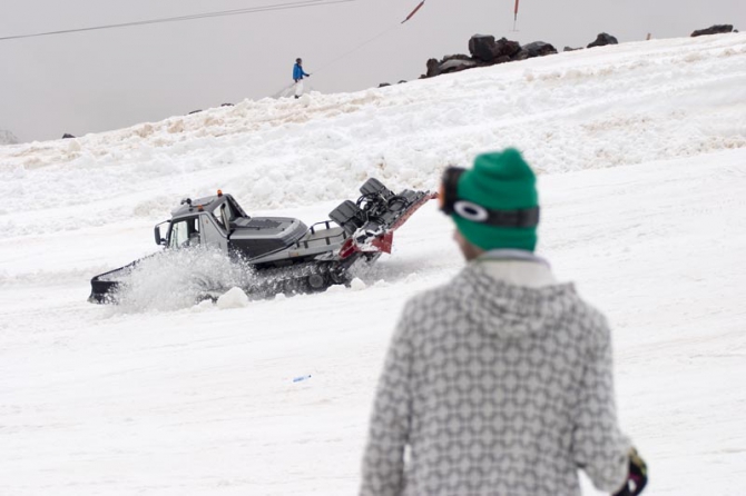 Elbrus Summer Camp 2009 - о PIG, девочках и не только... :, Горные лыжи/Сноуборд, elxcamp, freeski, горы, эльбрус, new school, нью скул, приэльбрусье)
