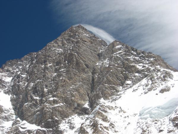 «Мы знаем, что нужно сделать, чтобы совершить это восхождение» (Альпинизм, к2, зимнее восхождение, грызлов, red fox)