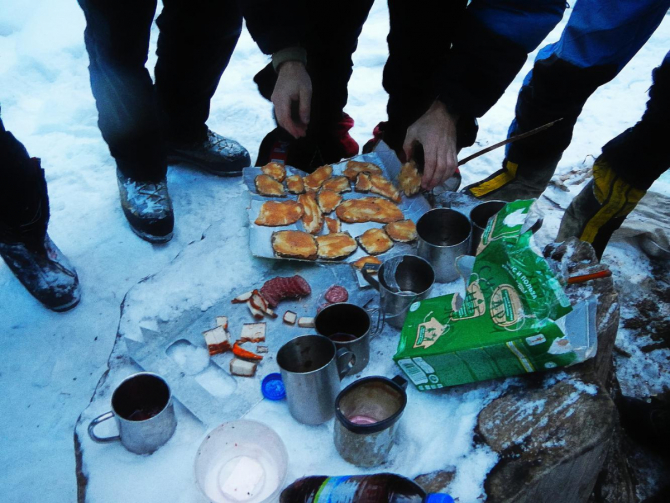 Зимняя жестерка на Терскей 2020 - как с прецизией оттянуться в новогодние праздники (Горный туризм, киргизия, Джетыогузская стена, каракол, турклуб нгу)